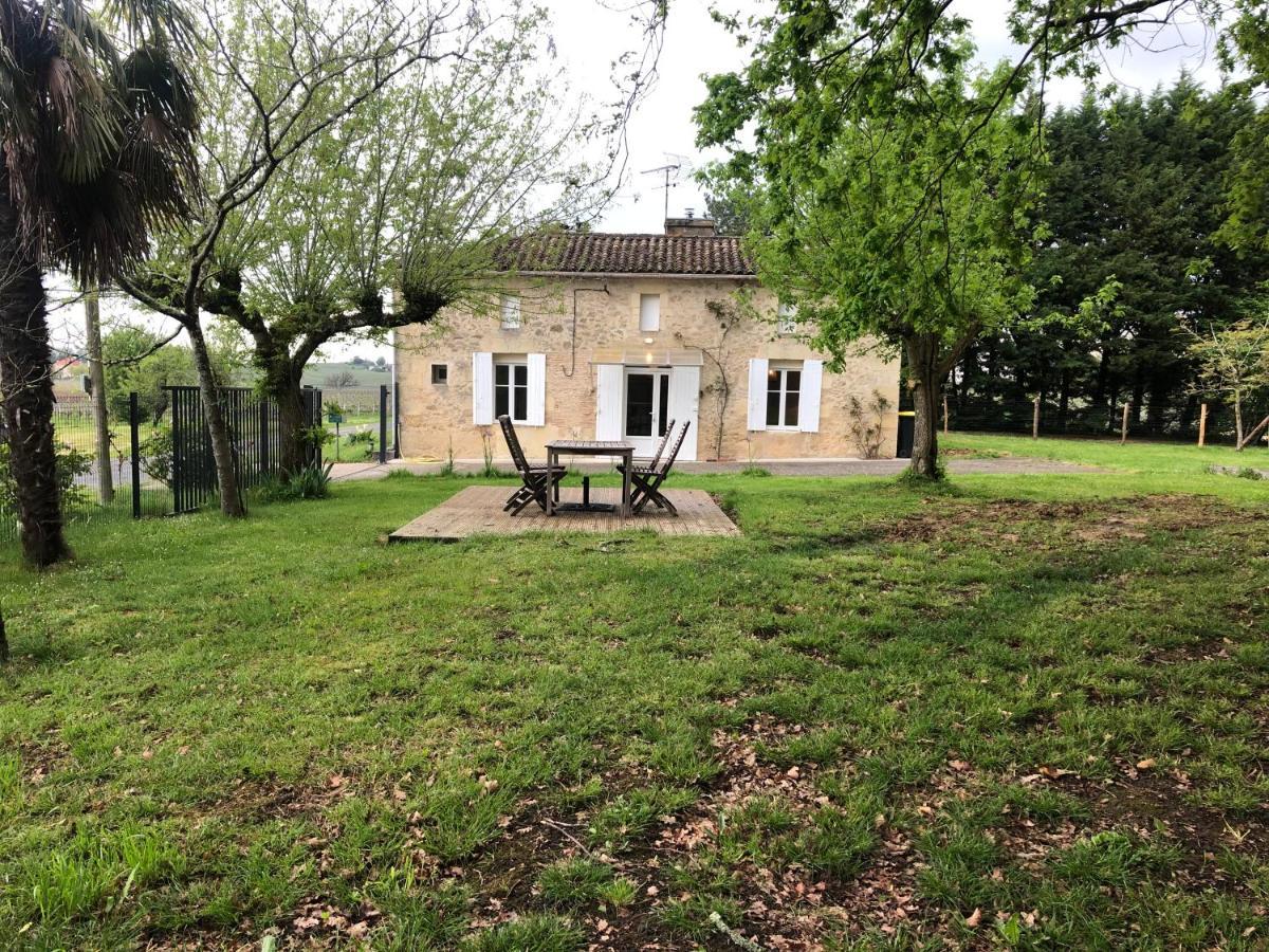 Maison De Campagne Chez Georges Saint-Sulpice-de-Pommiers Dış mekan fotoğraf